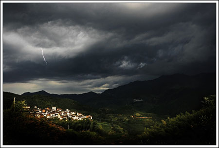 過山雨3.jpg